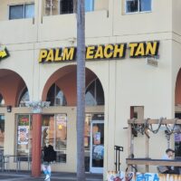 Palm Beach Tan – Best Airbrush Spray Tan Near Me in Venice, CA & Tanning Beds